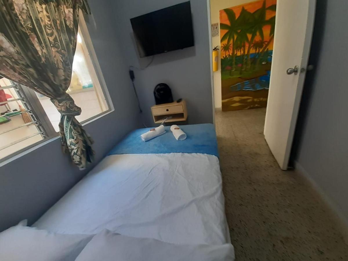 Key West Hostel Medellín Exteriör bild